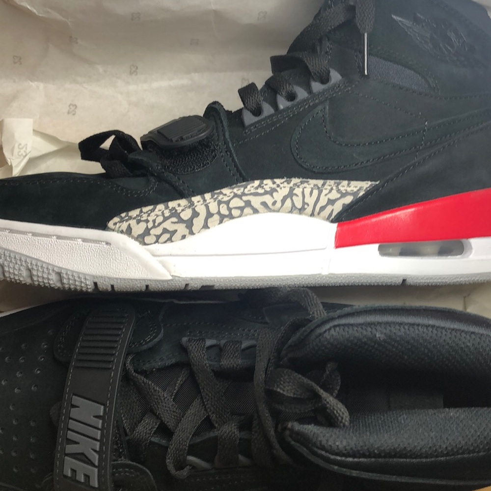 Nike Air Jordan Legacy 312